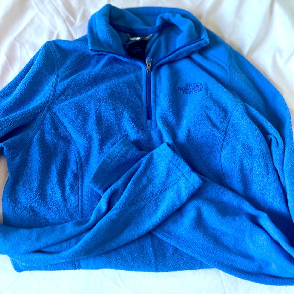 Cozy north face fleece, size M